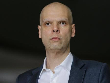 A Fantástica Fábrica de Ideias Imbecis do prefeito-poste Bruno Covas APROVA lei para antecipar feriados em São Paulo