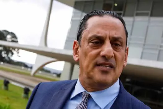 Por Que Bolsonaro Não Enfrentou Juliana Dal Piva na Justiça